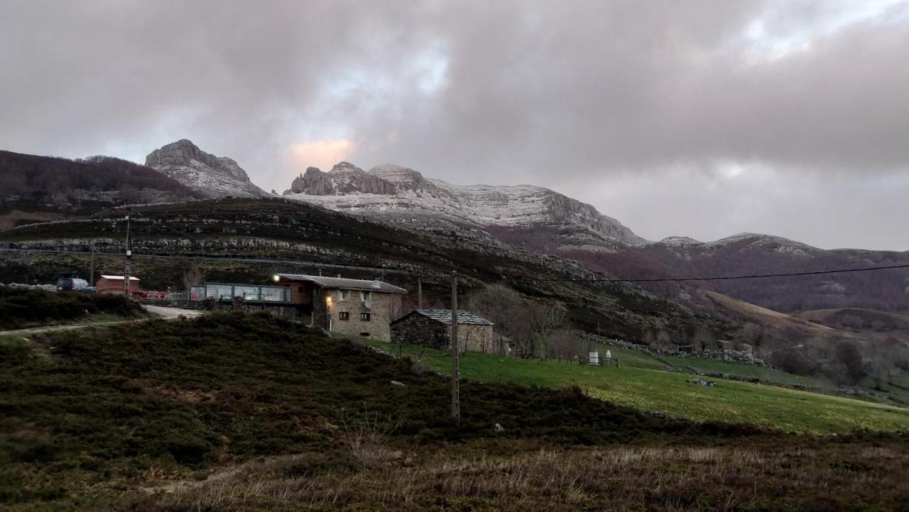 Refugio Castro Valnera Pansiyon Espinosa de los Monteros Dış mekan fotoğraf
